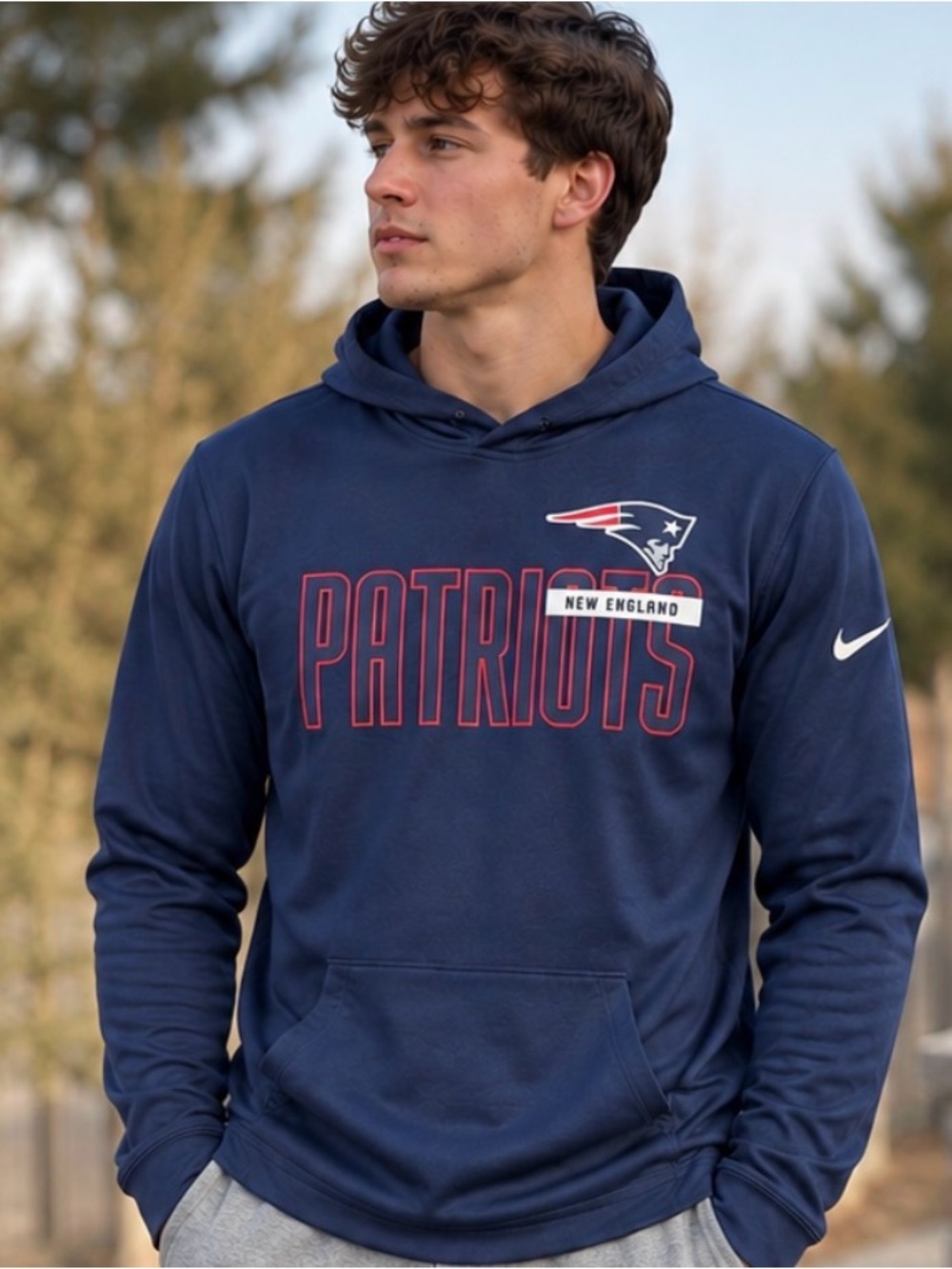 Nike New England Patriots Dri-FIT Hooded Long Sleeve Shirt Men’s L Navy